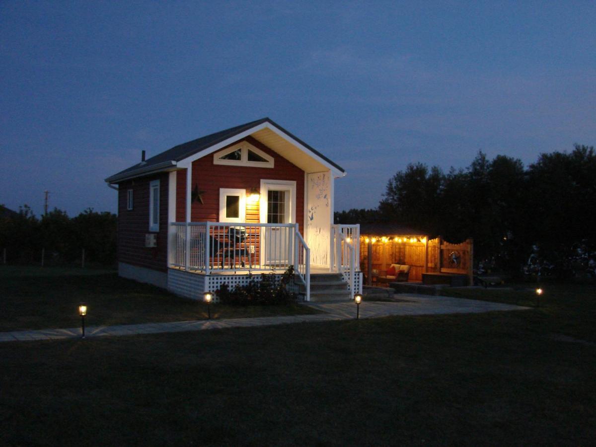 Prairie Rose Cottage Fort Macleod Exterior photo