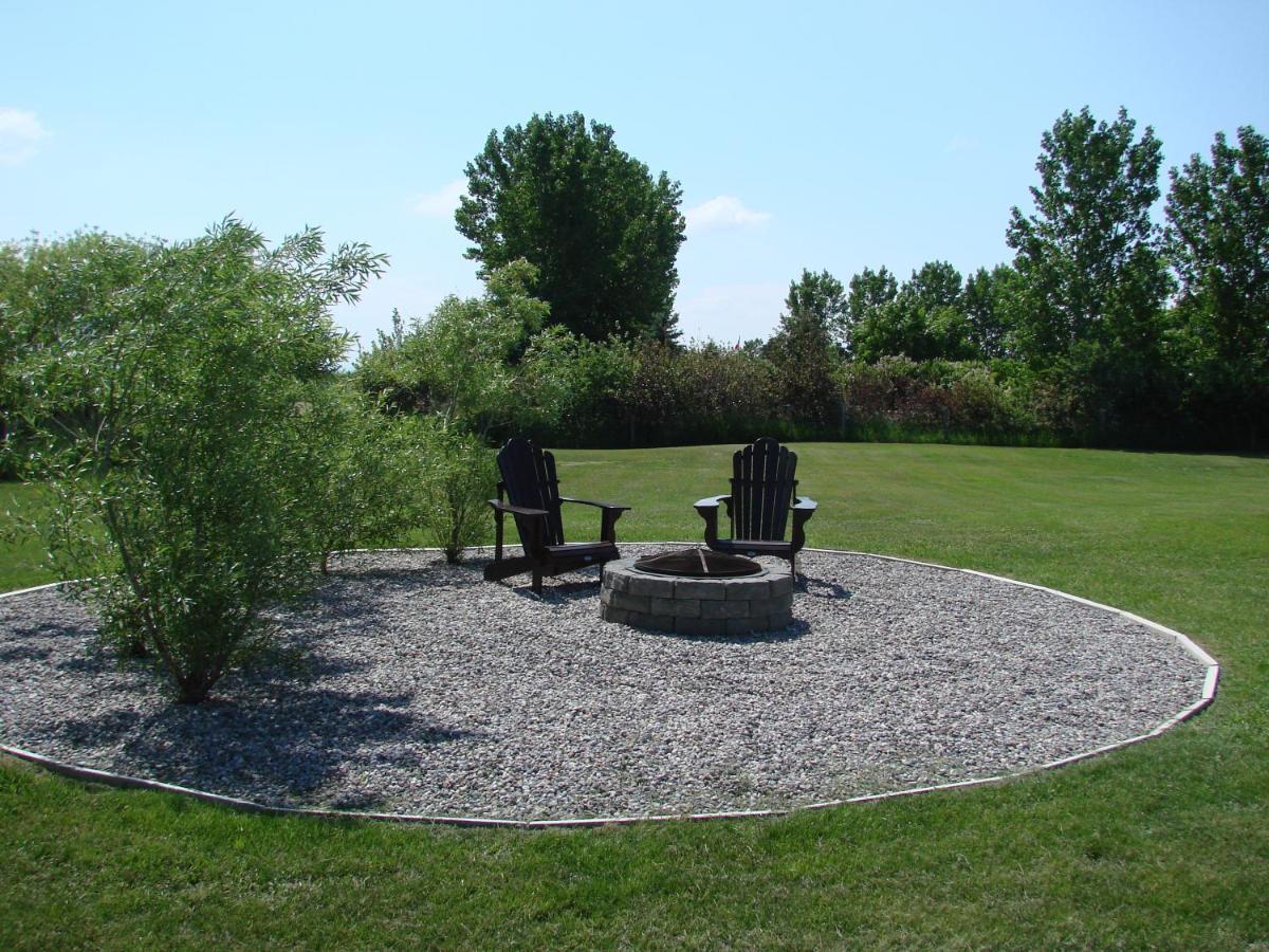 Prairie Rose Cottage Fort Macleod Exterior photo